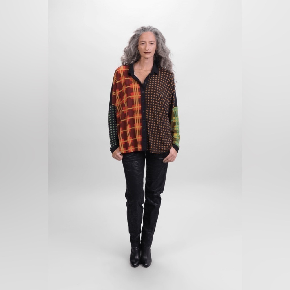 Alembika Multi Check Long Sleeve Button Up Blouse Sz Small NWOT - Picture 8 of 16